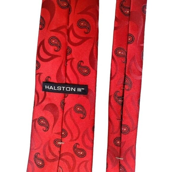 Vintage Halston Men's Red Paisley Polyester & Silk Tie - Picture 2 of 4